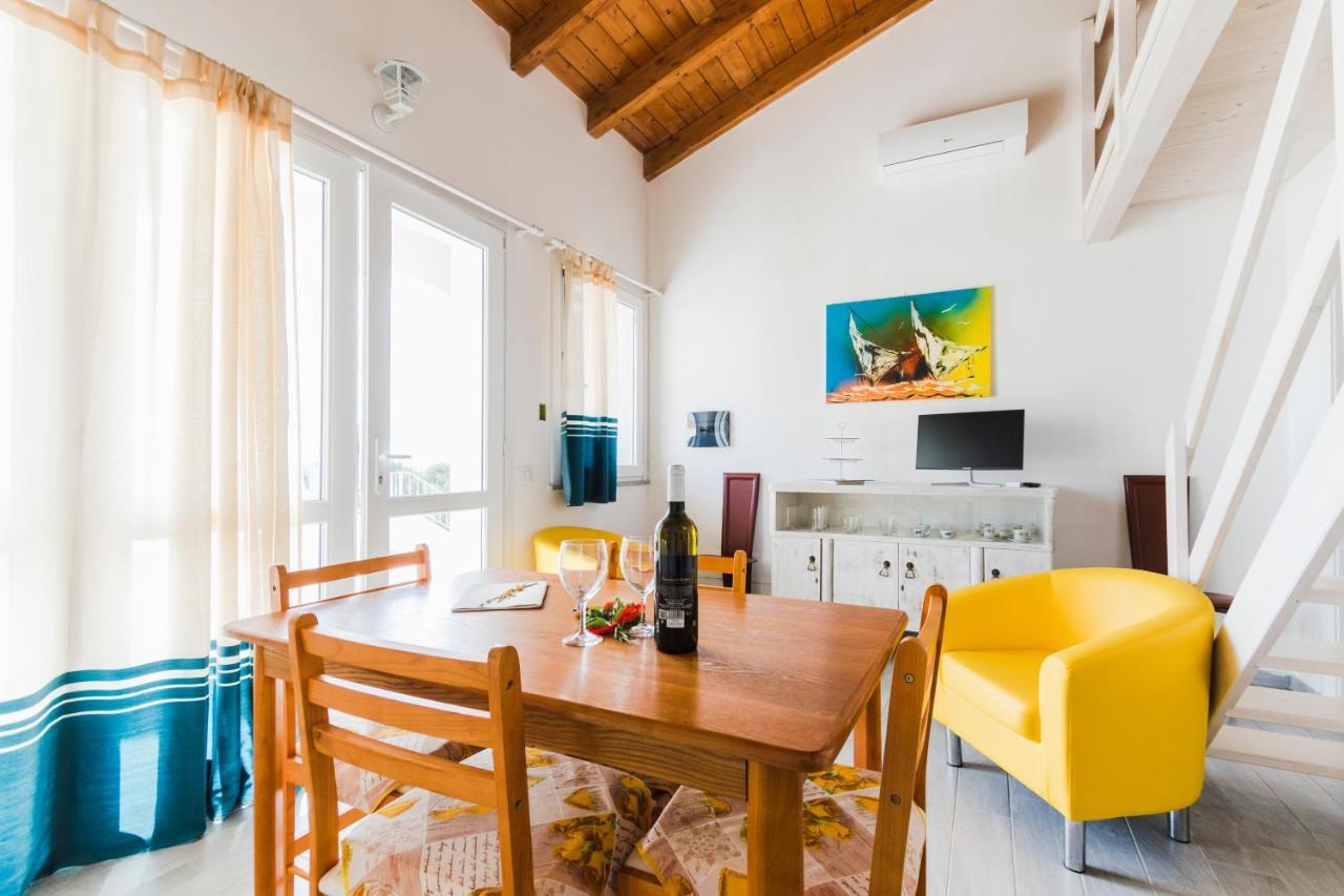 Residence Fior Di Sulcis 칼라세타 외부 사진