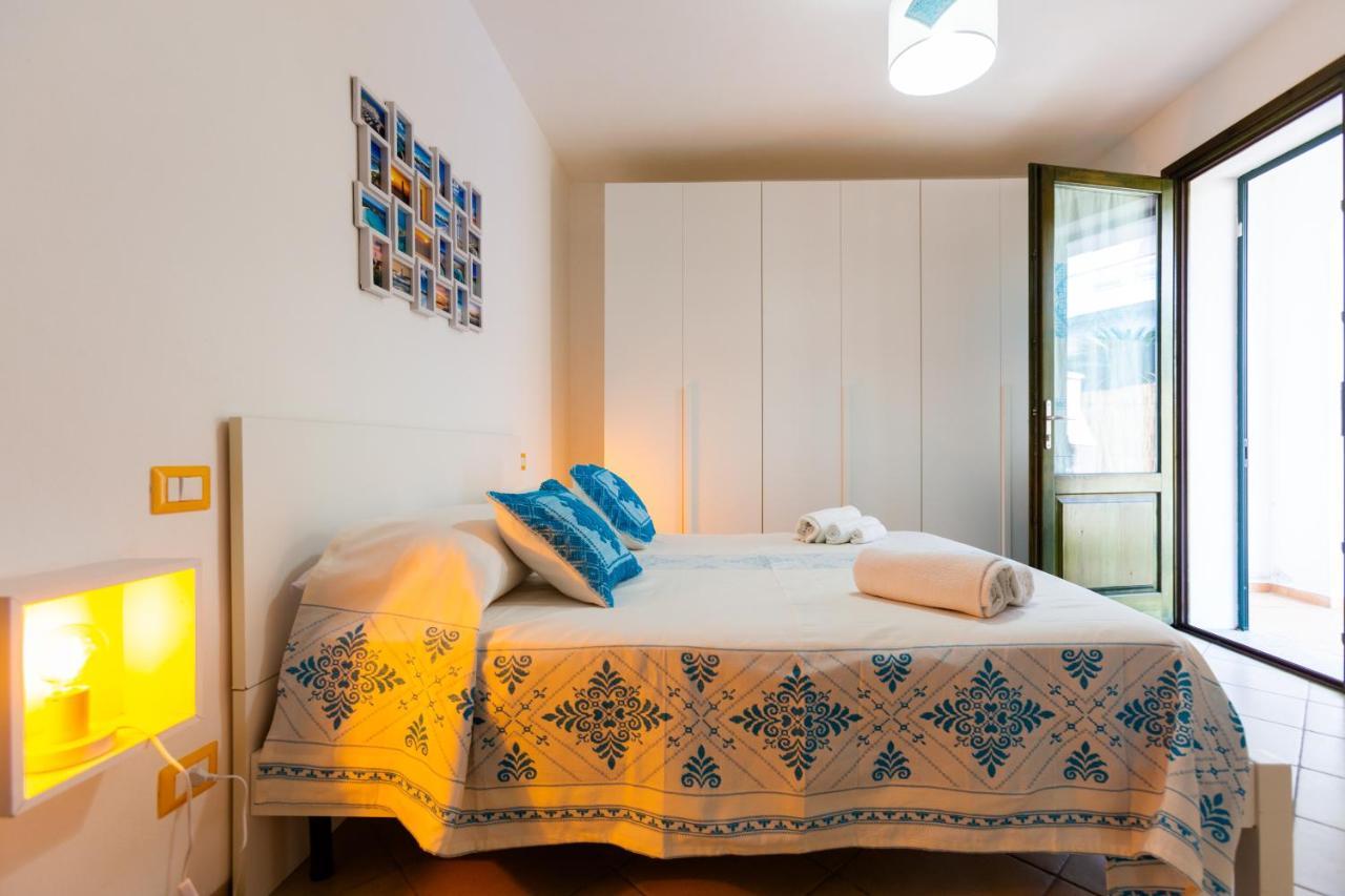 Residence Fior Di Sulcis 칼라세타 외부 사진
