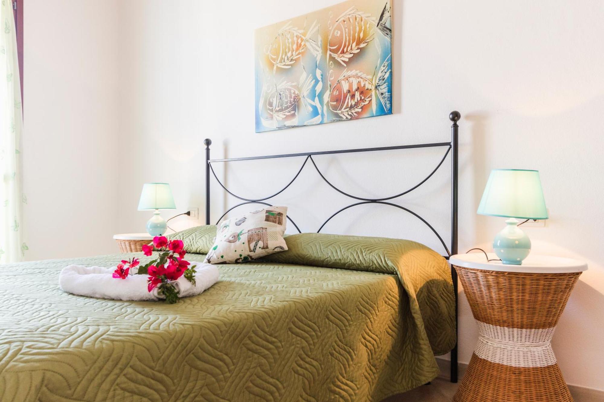 Residence Fior Di Sulcis 칼라세타 외부 사진