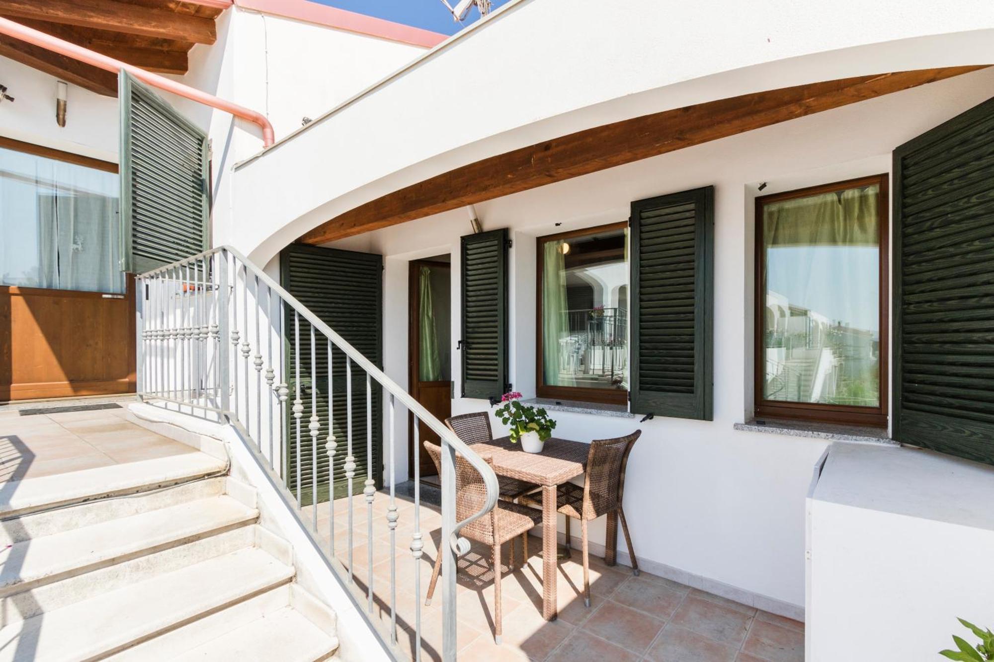 Residence Fior Di Sulcis 칼라세타 외부 사진